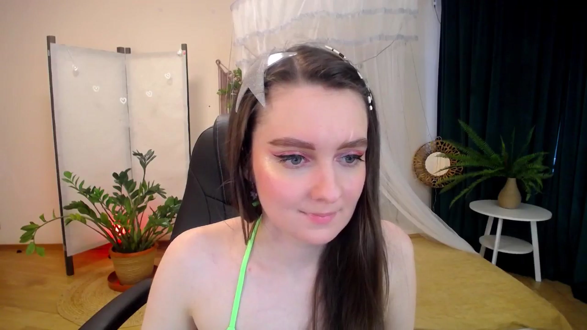 Gallery image thumbnail from Milim_Nava's myfreecams stream on, 04/16/2025, 09:49 image 2 of 20