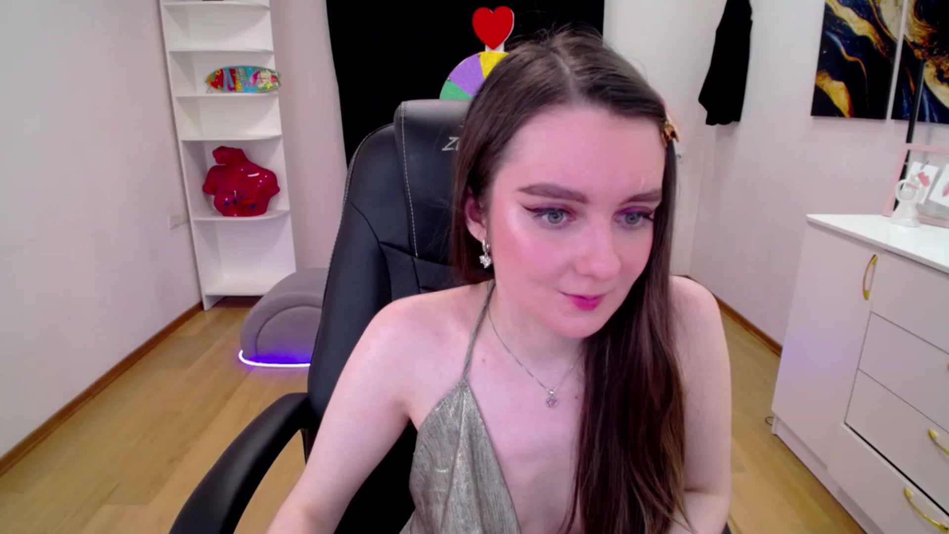Gallery image thumbnail from Milim_Nava's myfreecams stream on, 04/17/2025, 07:11 image 1 of 20