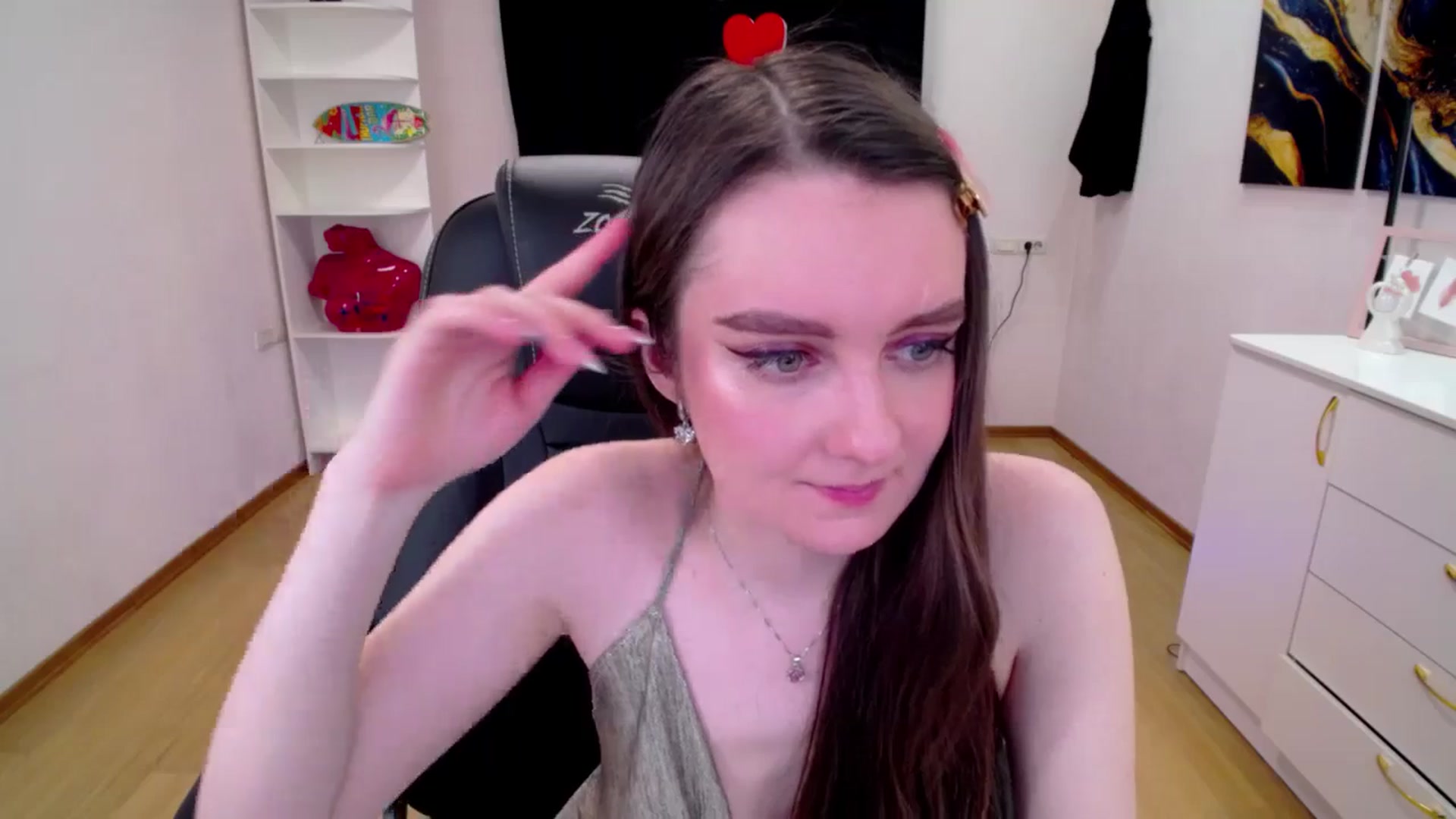 Gallery image thumbnail from Milim_Nava's myfreecams stream on, 04/17/2025, 07:50 image 10 of 20