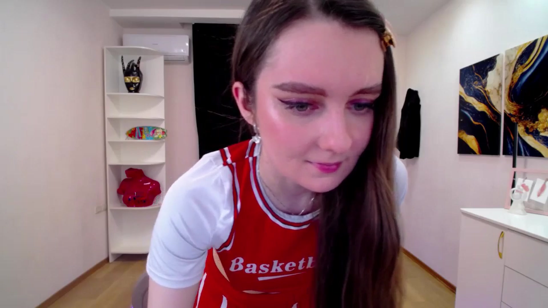 Gallery image thumbnail from Milim_Nava's myfreecams stream on, 04/17/2025, 08:32 image 8 of 20