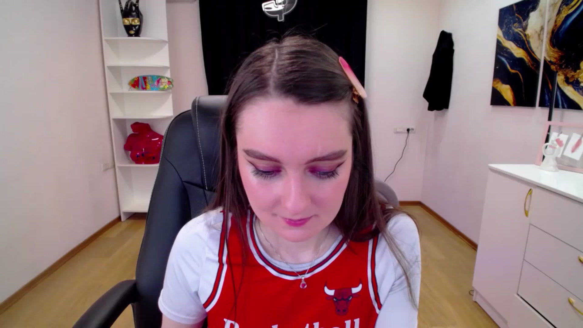 Gallery image thumbnail from Milim_Nava's myfreecams stream on, 04/17/2025, 09:59 image 11 of 20