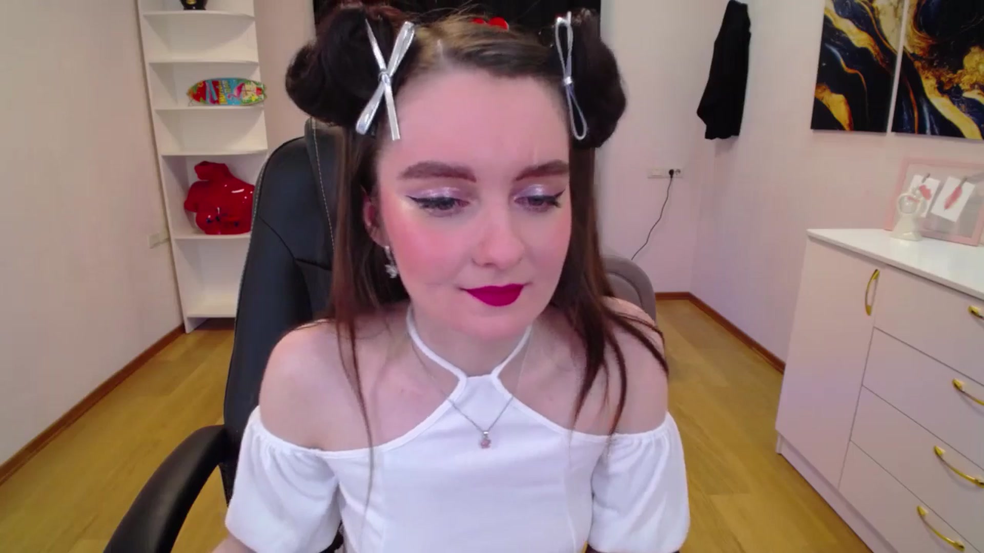 Gallery image thumbnail from Milim_Nava's myfreecams stream on, 04/19/2025, 18:30 image 19 of 20