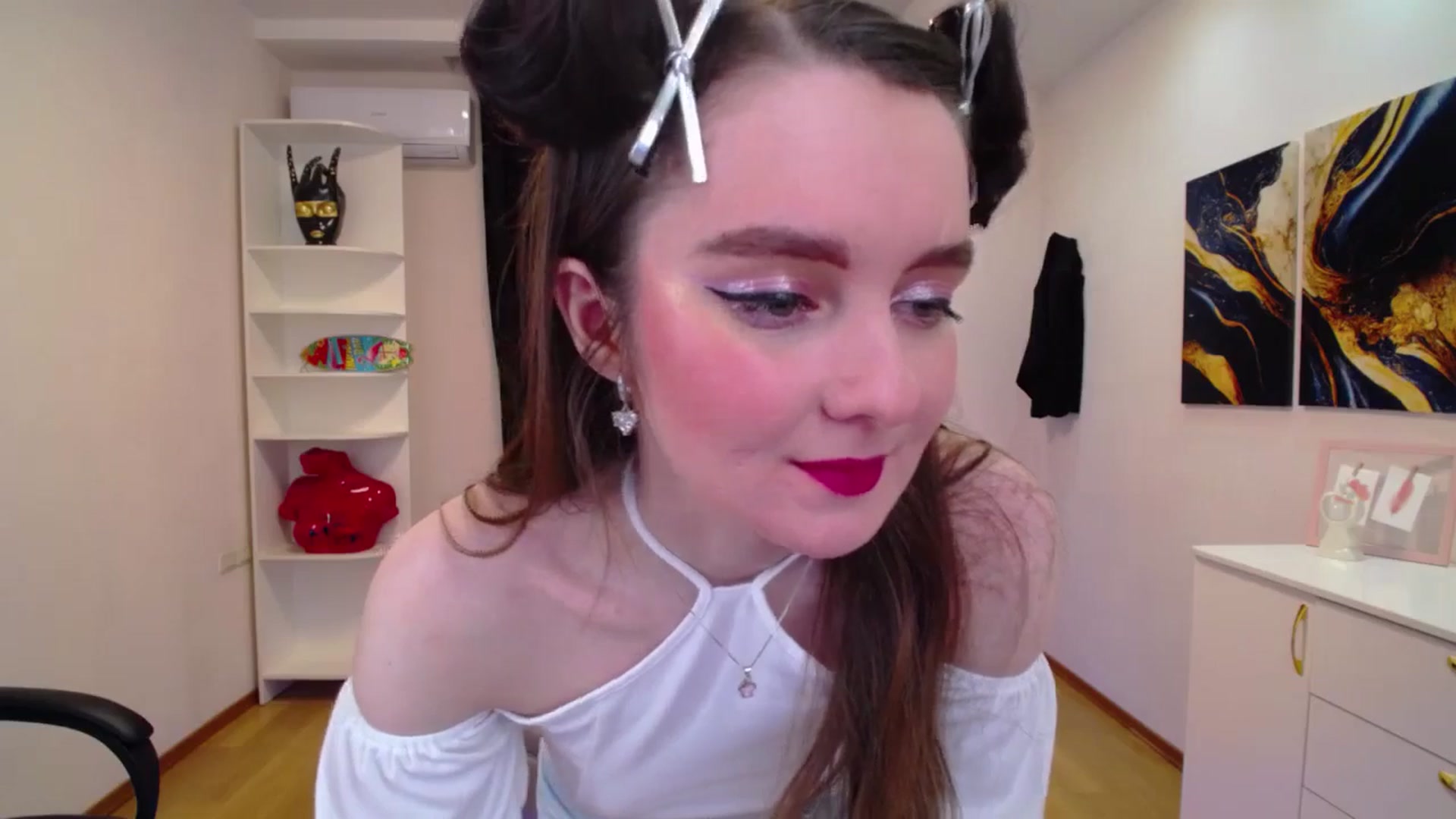 Gallery image thumbnail from Milim_Nava's myfreecams stream on, 04/19/2025, 18:30 image 5 of 20