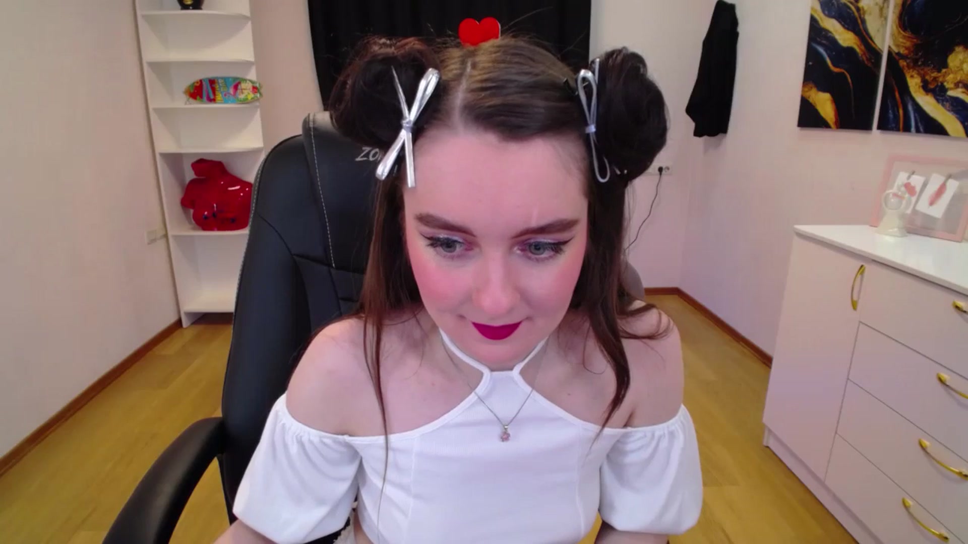 Gallery image thumbnail from Milim_Nava's myfreecams stream on, 04/19/2025, 18:30 image 15 of 20