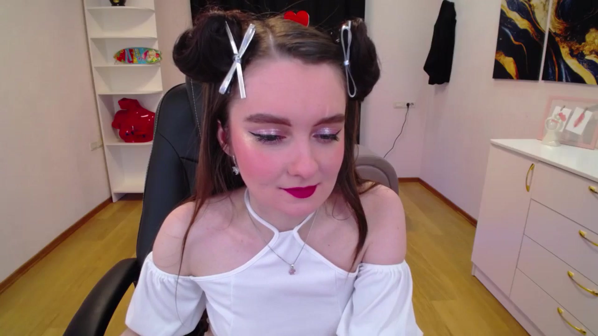 Gallery image thumbnail from Milim_Nava's myfreecams stream on, 04/19/2025, 18:30 image 12 of 20