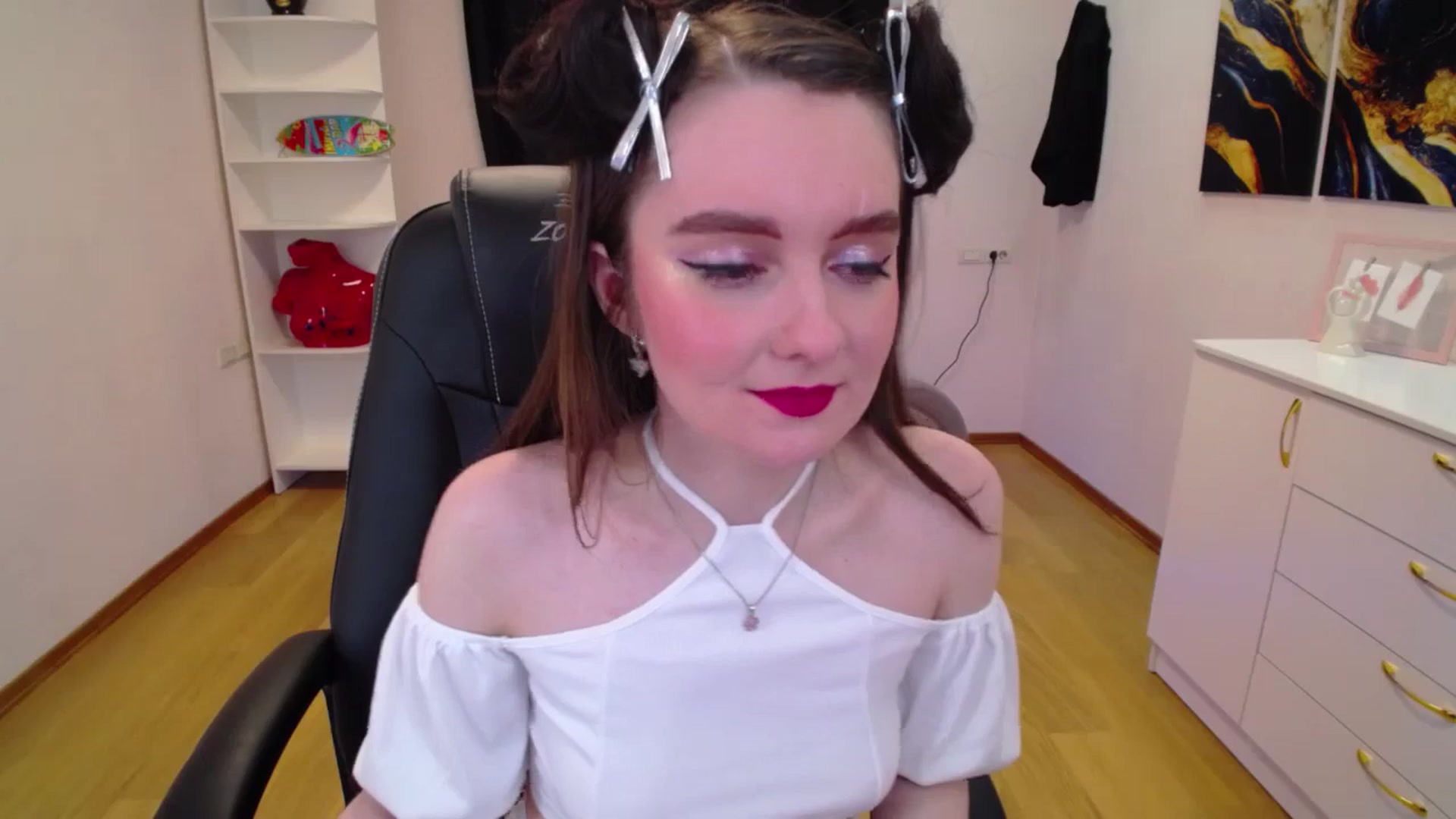 Gallery image thumbnail from Milim_Nava's myfreecams stream on, 04/19/2025, 18:30 image 9 of 20
