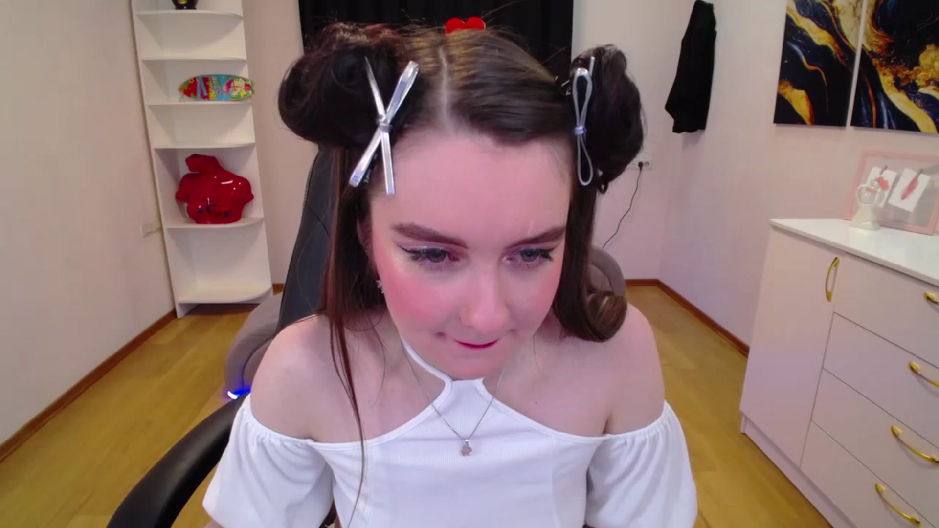 Gallery image thumbnail from Milim_Nava's myfreecams stream on, 04/19/2025, 18:54 image 3 of 20