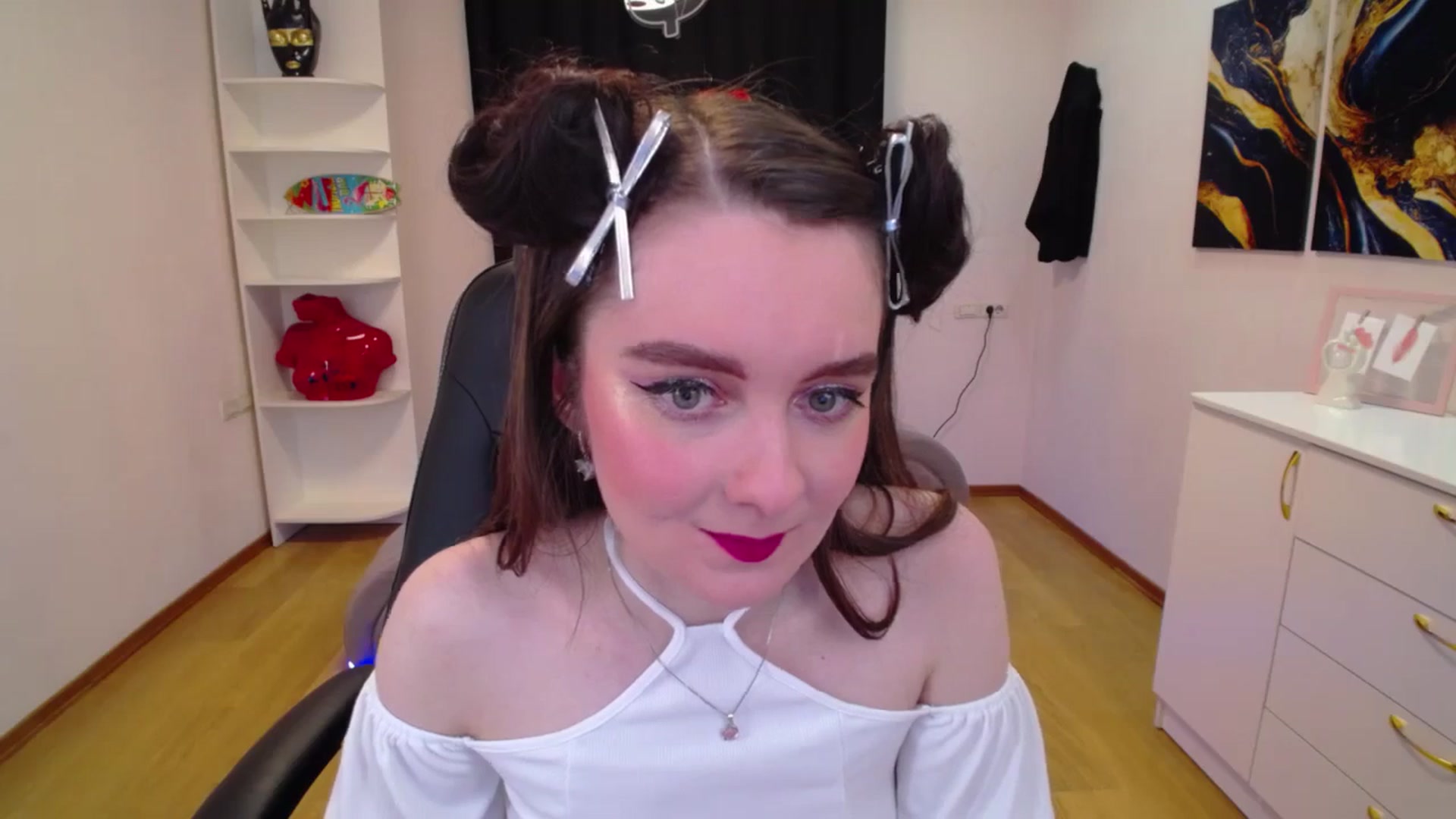 Gallery image thumbnail from Milim_Nava's myfreecams stream on, 04/19/2025, 18:54 image 14 of 20