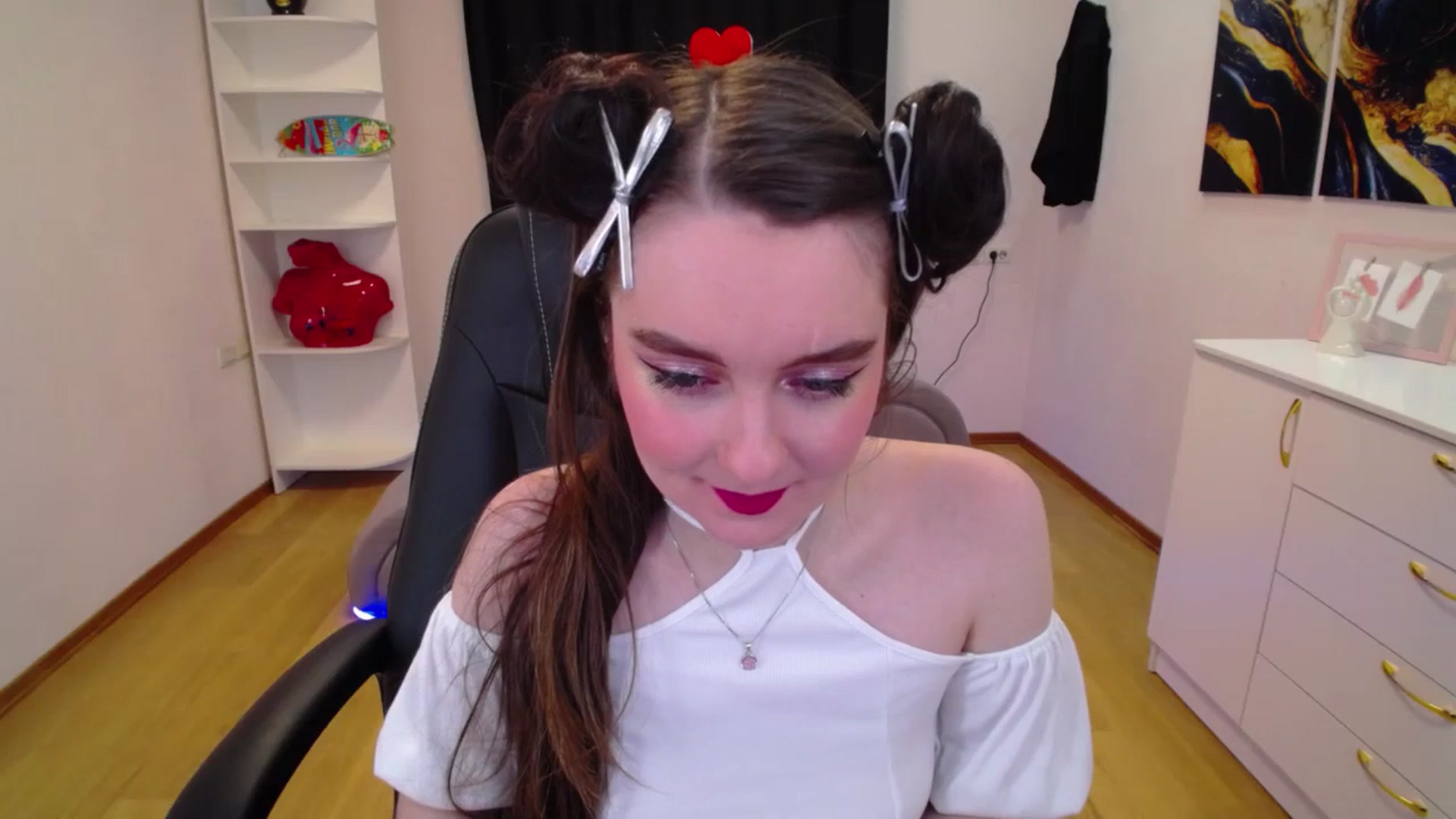 Gallery image thumbnail from Milim_Nava's myfreecams stream on, 04/19/2025, 18:54 image 4 of 20