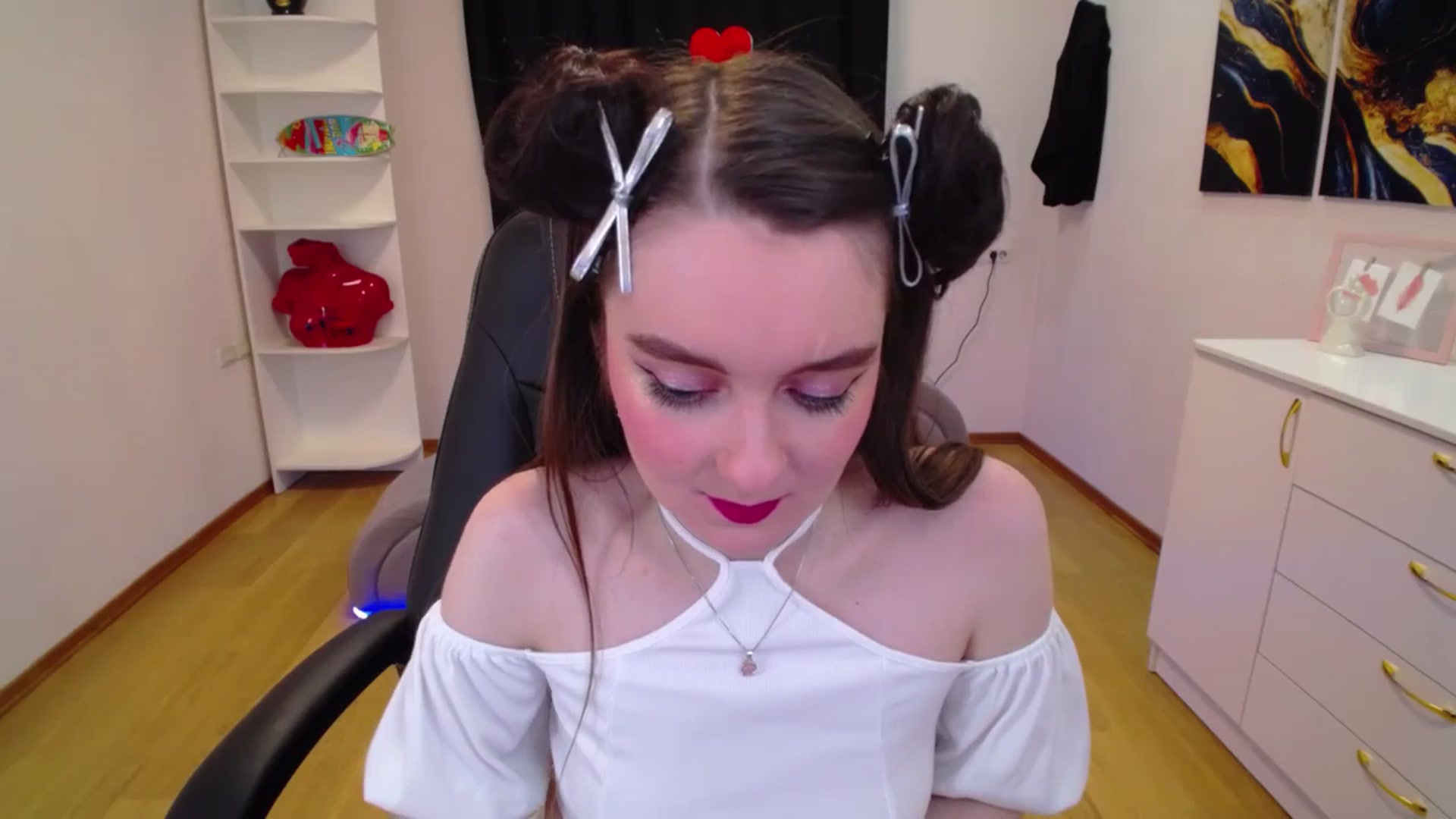 Gallery image thumbnail from Milim_Nava's myfreecams stream on, 04/19/2025, 18:54 image 2 of 20