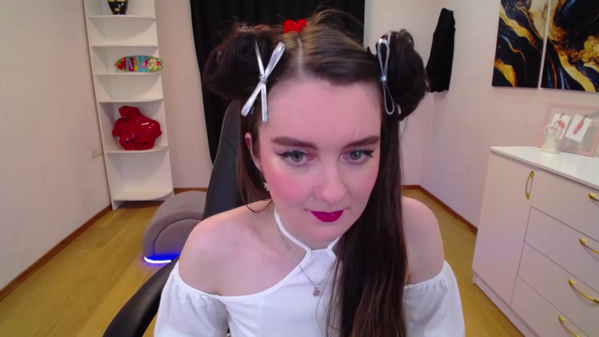 Gallery image thumbnail from Milim_Nava's myfreecams stream on, 04/19/2025, 19:34 image 19 of 20