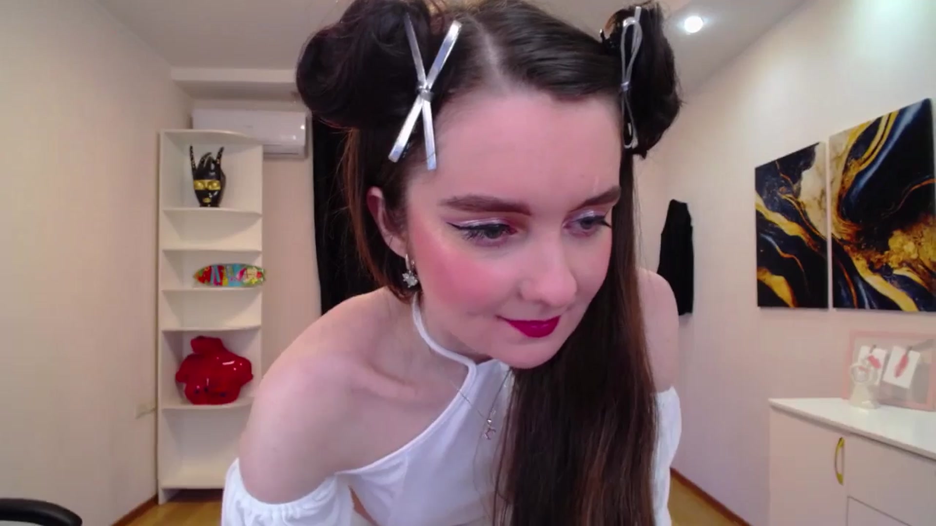 Gallery image thumbnail from Milim_Nava's myfreecams stream on, 04/19/2025, 19:34 image 7 of 20