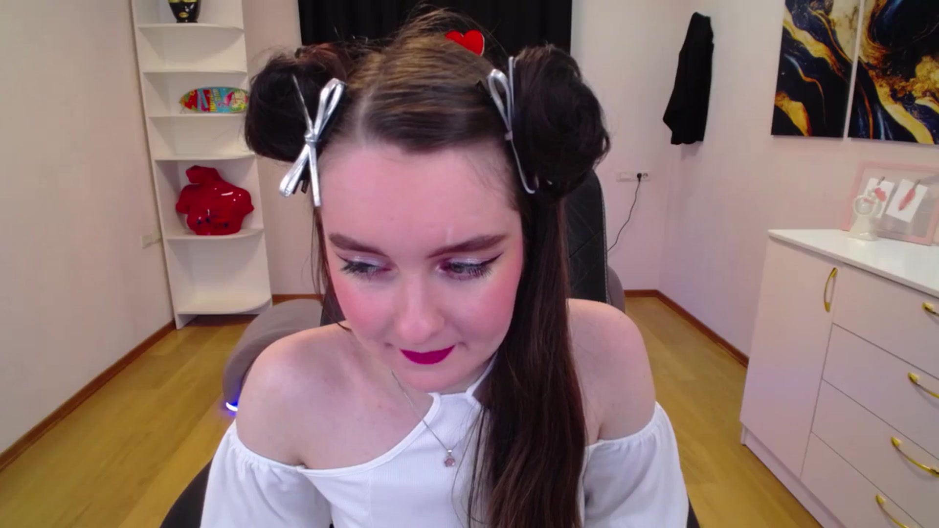 Gallery image thumbnail from Milim_Nava's myfreecams stream on, 04/19/2025, 19:34 image 17 of 20