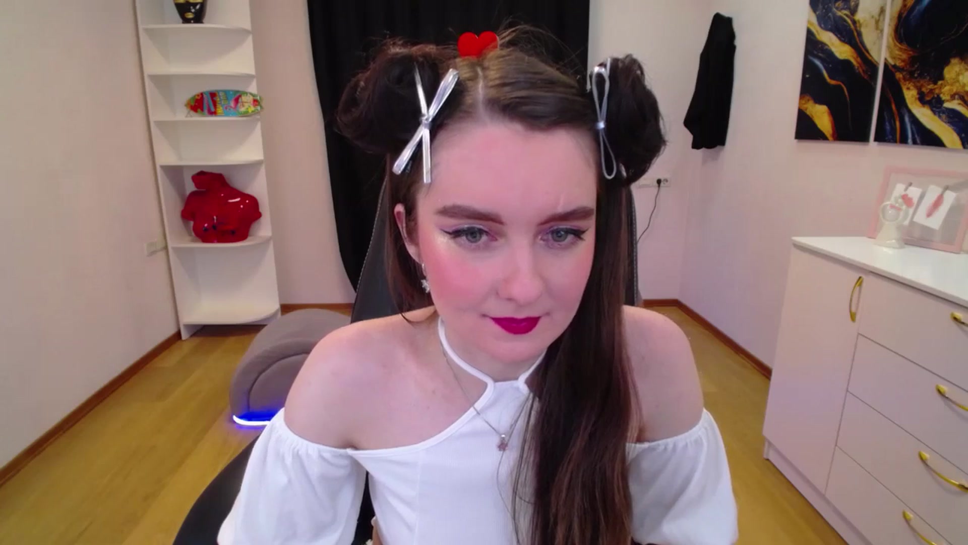 Gallery image thumbnail from Milim_Nava's myfreecams stream on, 04/19/2025, 19:34 image 14 of 20