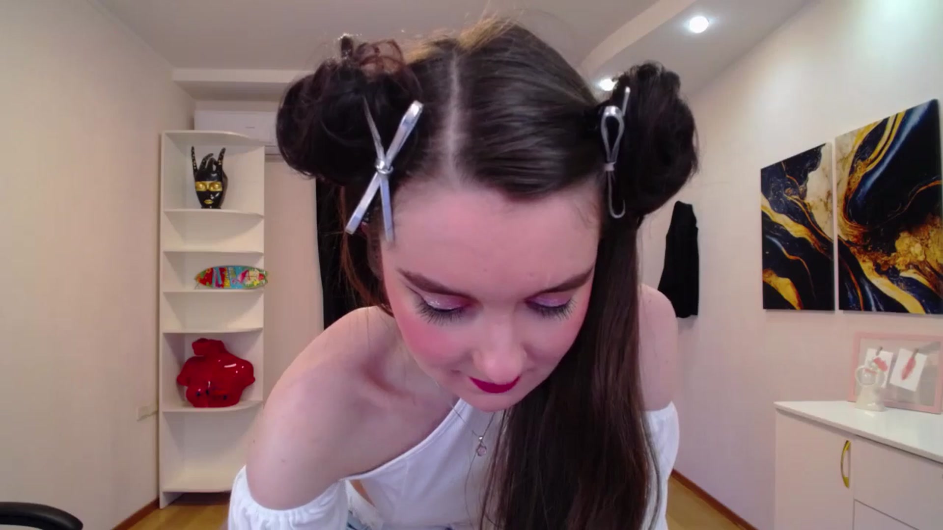 Gallery image thumbnail from Milim_Nava's myfreecams stream on, 04/19/2025, 19:34 image 6 of 20