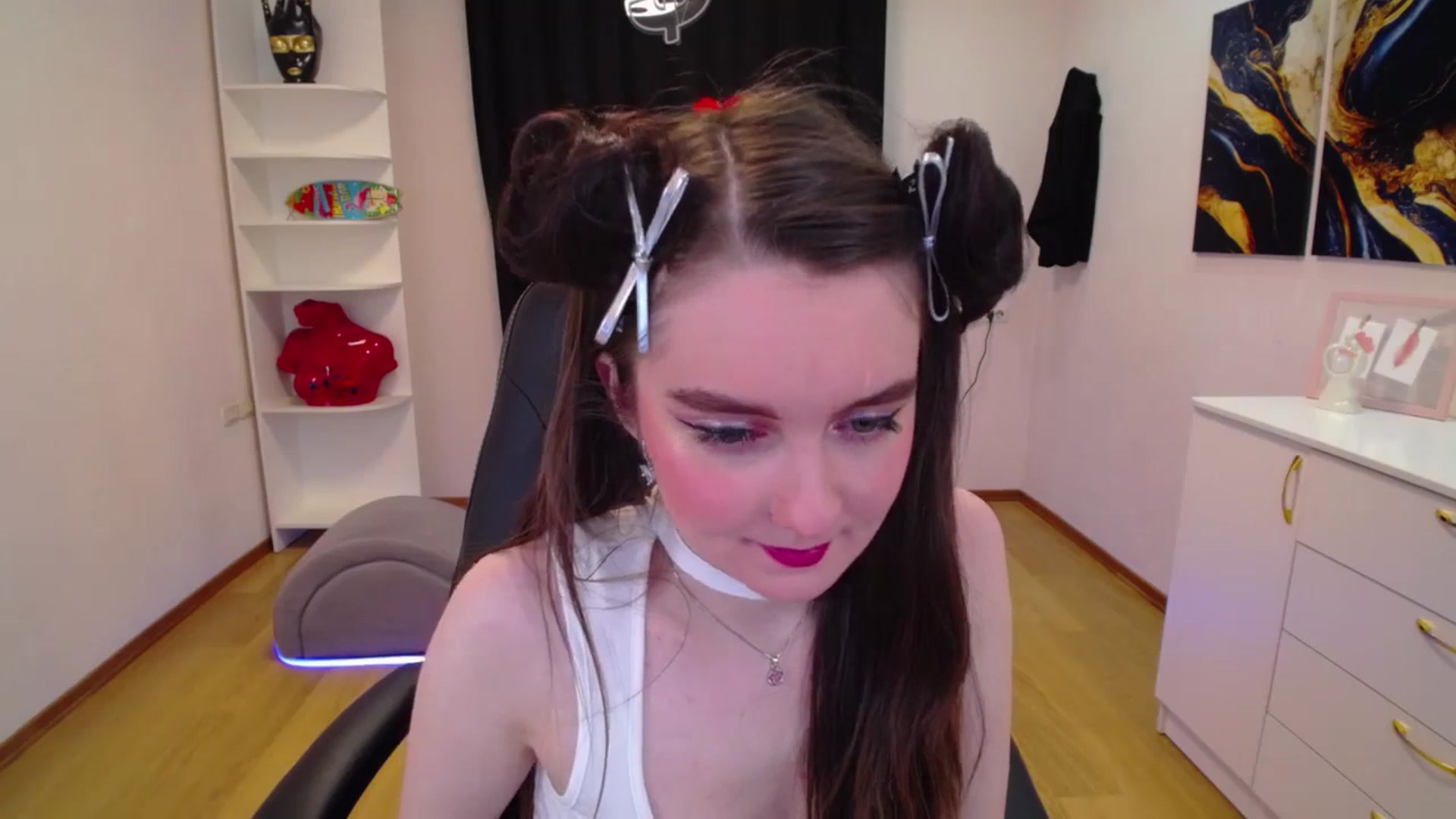 Gallery image thumbnail from Milim_Nava's myfreecams stream on, 04/19/2025, 21:07 image 8 of 20