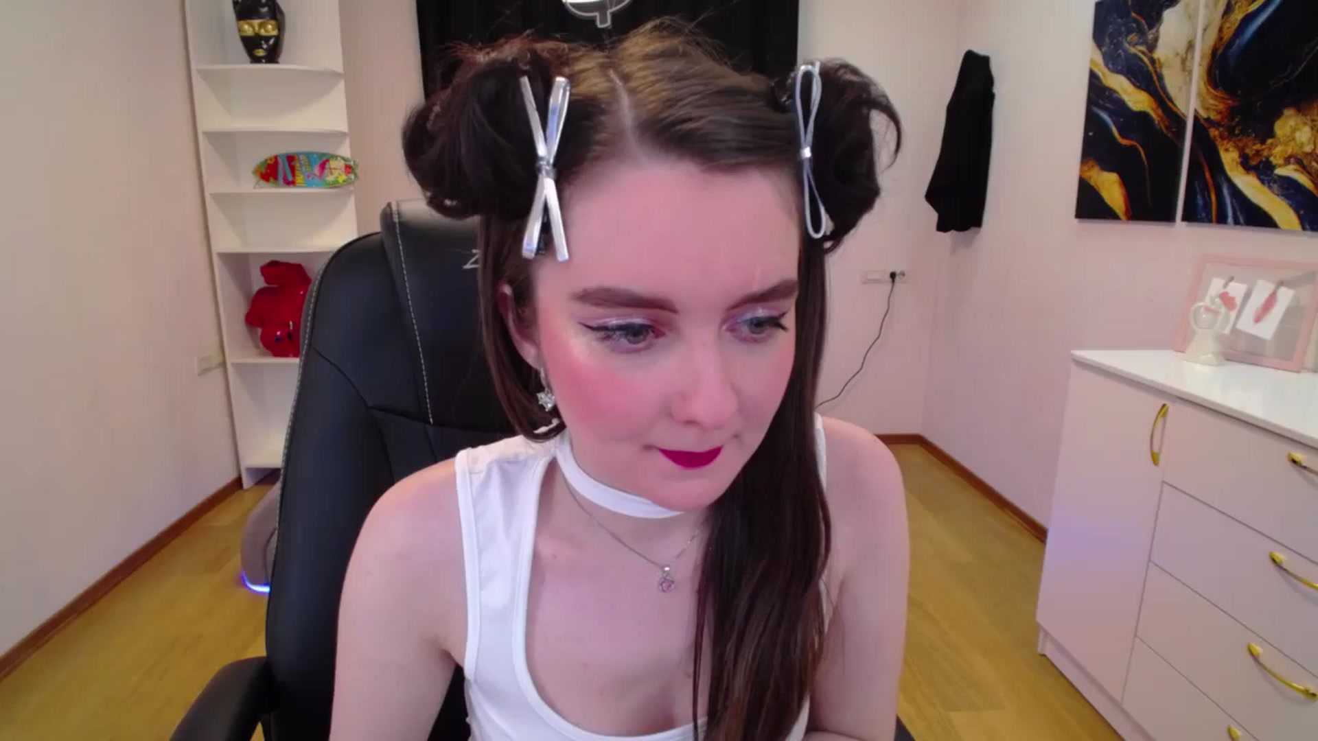 Gallery image thumbnail from Milim_Nava's myfreecams stream on, 04/19/2025, 21:56 image 12 of 20