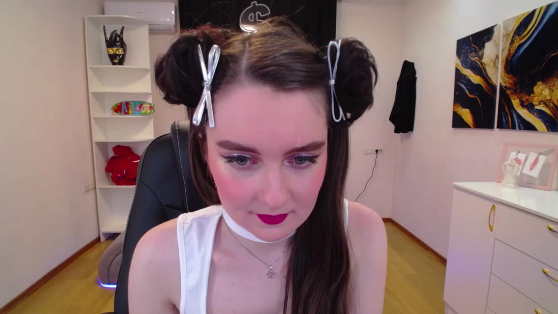 Gallery image thumbnail from Milim_Nava's myfreecams stream on, 04/19/2025, 21:56 image 11 of 20