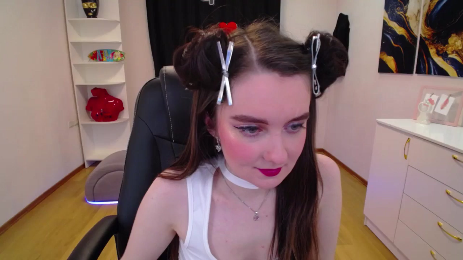 Gallery image thumbnail from Milim_Nava's myfreecams stream on, 04/19/2025, 21:56 image 1 of 20