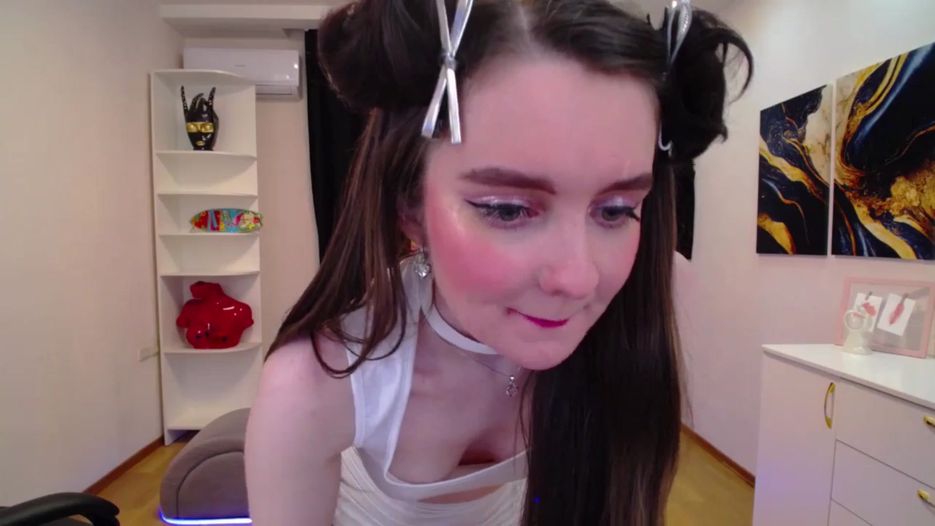 Gallery image thumbnail from Milim_Nava's myfreecams stream on, 04/19/2025, 22:36 image 20 of 20