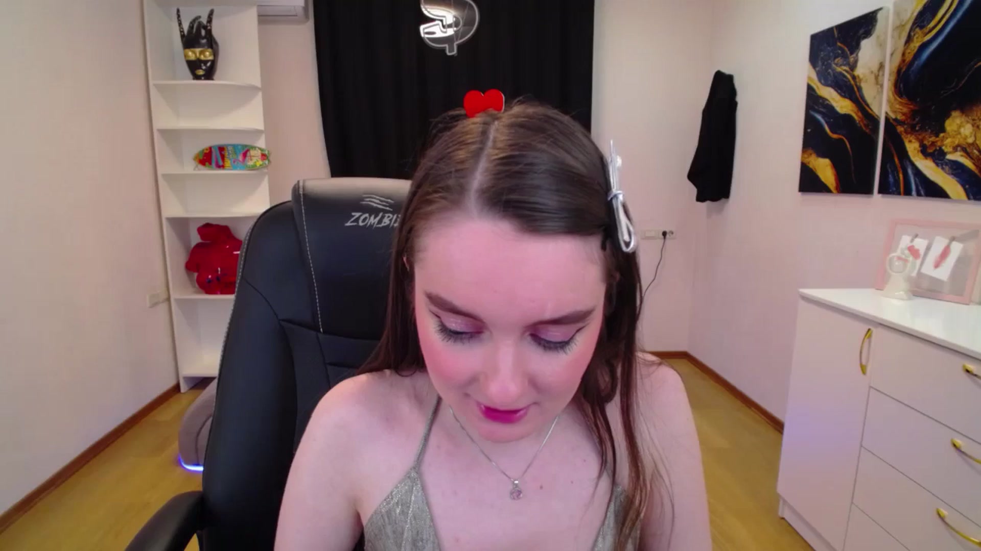 Gallery image thumbnail from Milim_Nava's myfreecams stream on, 04/20/2025, 01:34 image 14 of 20