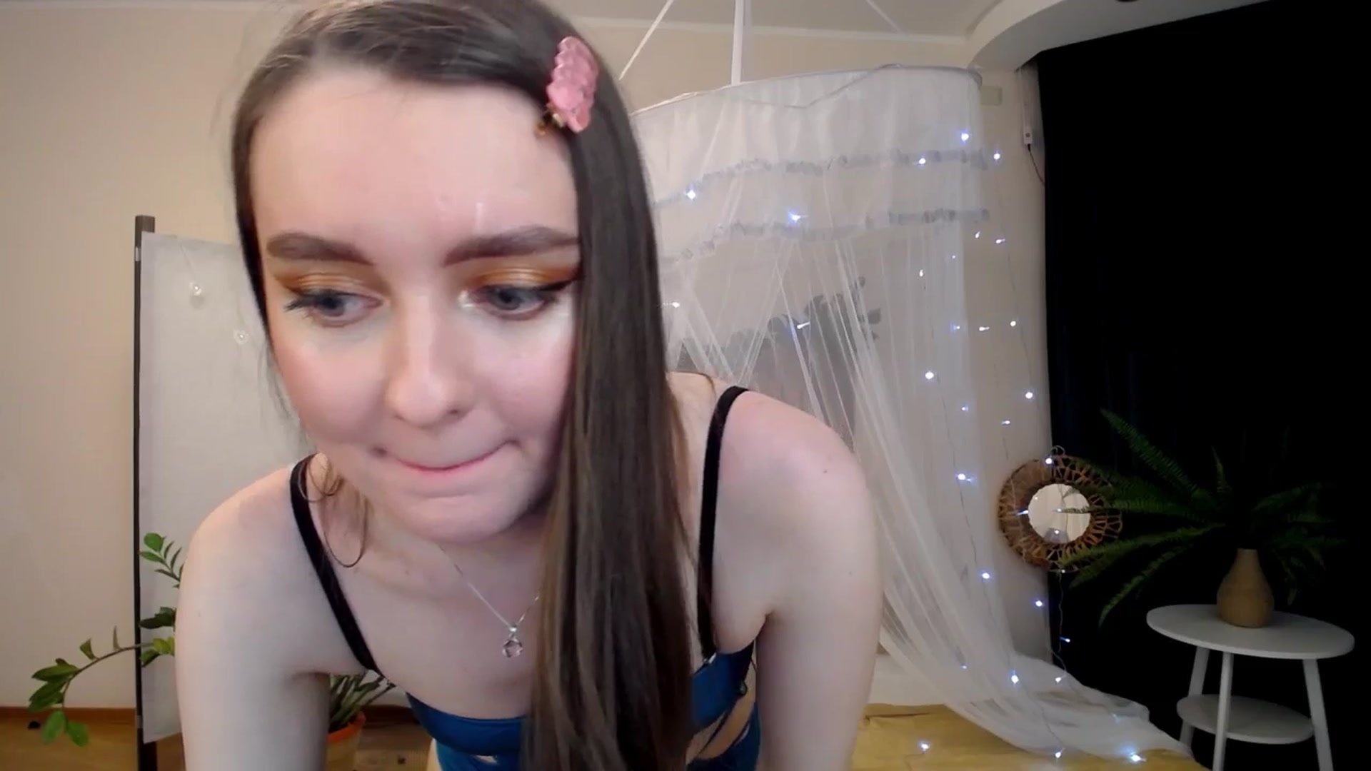 Gallery image thumbnail from Milim_Nava's myfreecams stream on, 04/20/2025, 21:17 image 19 of 20
