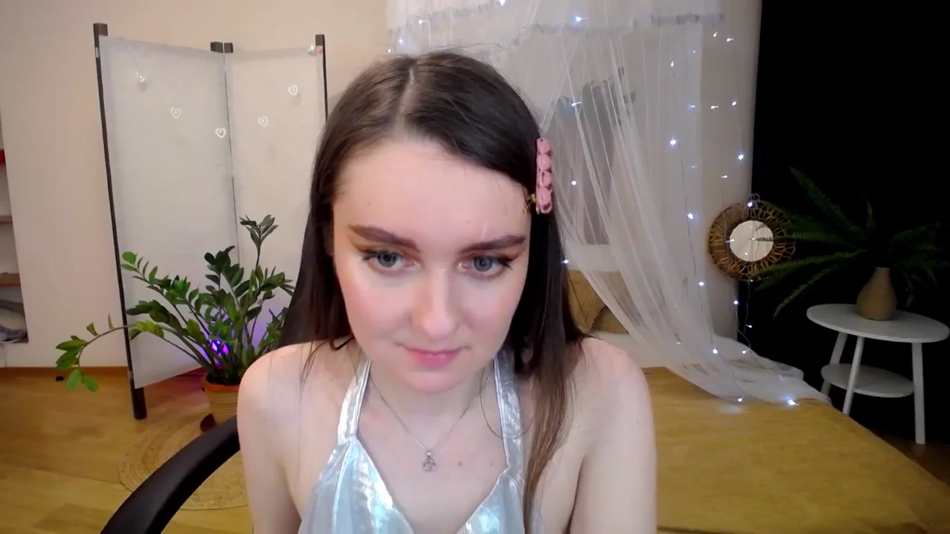 Gallery image thumbnail from Milim_Nava's myfreecams stream on, 04/21/2025, 24:55 image 10 of 20