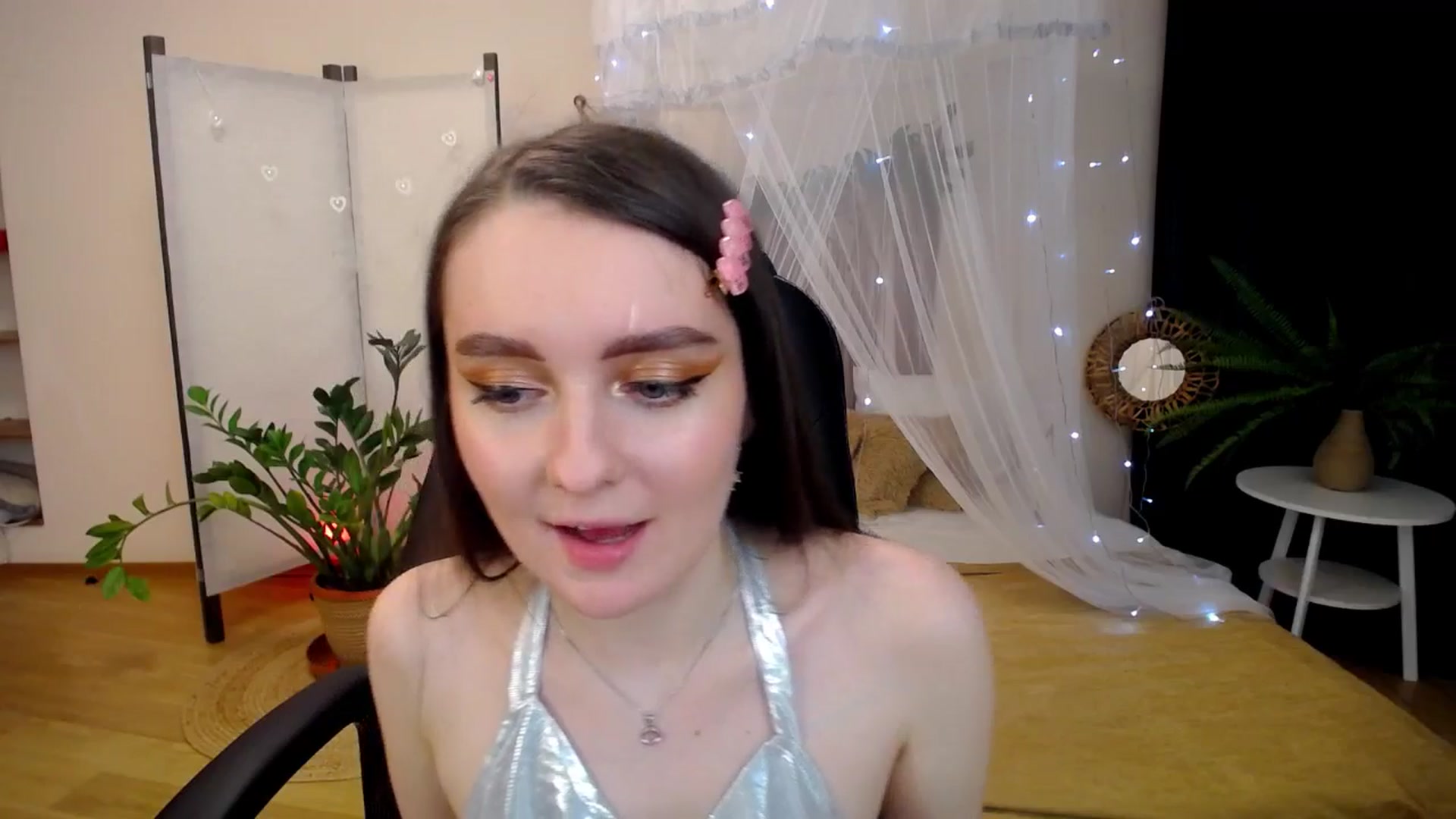 Gallery image thumbnail from Milim_Nava's myfreecams stream on, 04/21/2025, 24:55 image 8 of 20