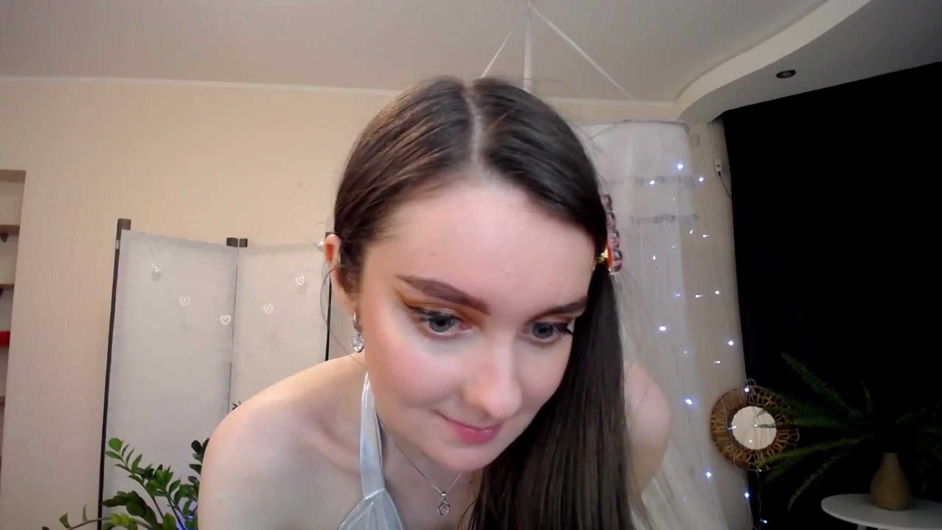 Gallery image thumbnail from Milim_Nava's myfreecams stream on, 04/21/2025, 24:55 image 11 of 20