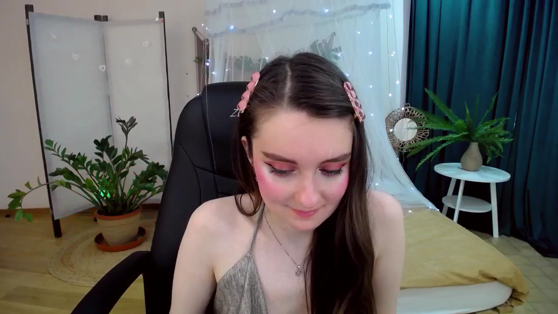 Gallery image thumbnail from Milim_Nava's myfreecams stream on, 04/22/2025, 09:57 image 17 of 20