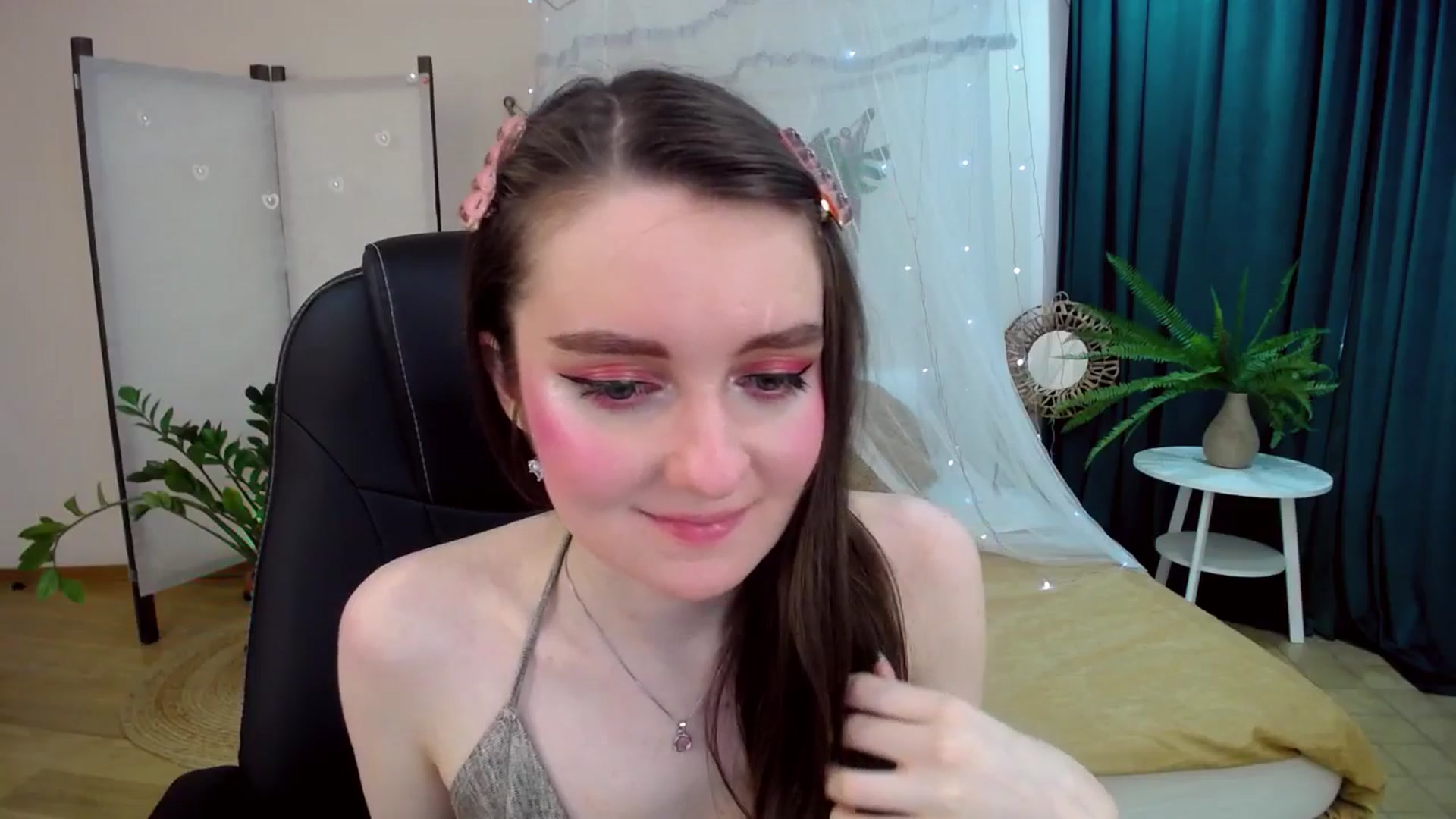 Gallery image thumbnail from Milim_Nava's myfreecams stream on, 04/22/2025, 09:57 image 16 of 20