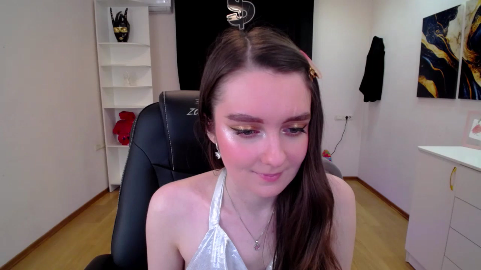 Gallery image thumbnail from Milim_Nava's myfreecams stream on, 04/23/2025, 07:48 image 6 of 20