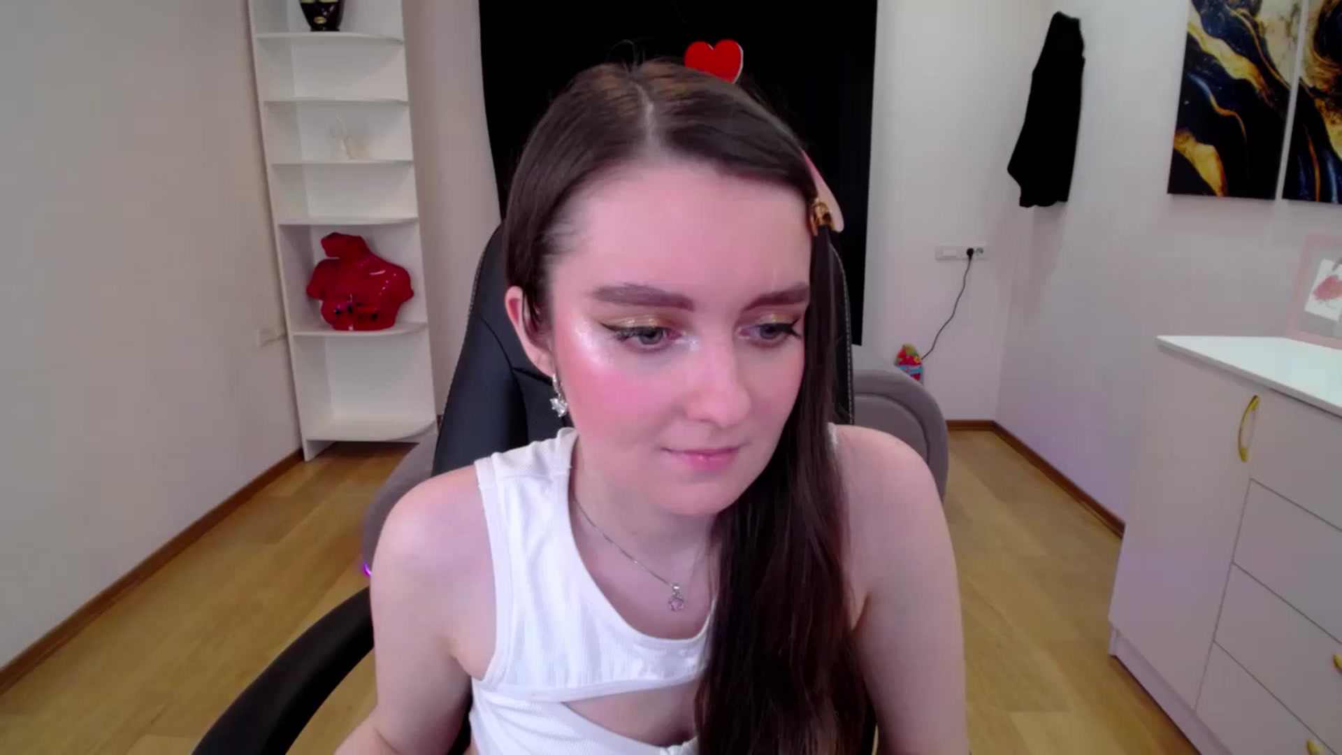 Gallery image thumbnail from Milim_Nava's myfreecams stream on, 04/23/2025, 10:43 image 17 of 20