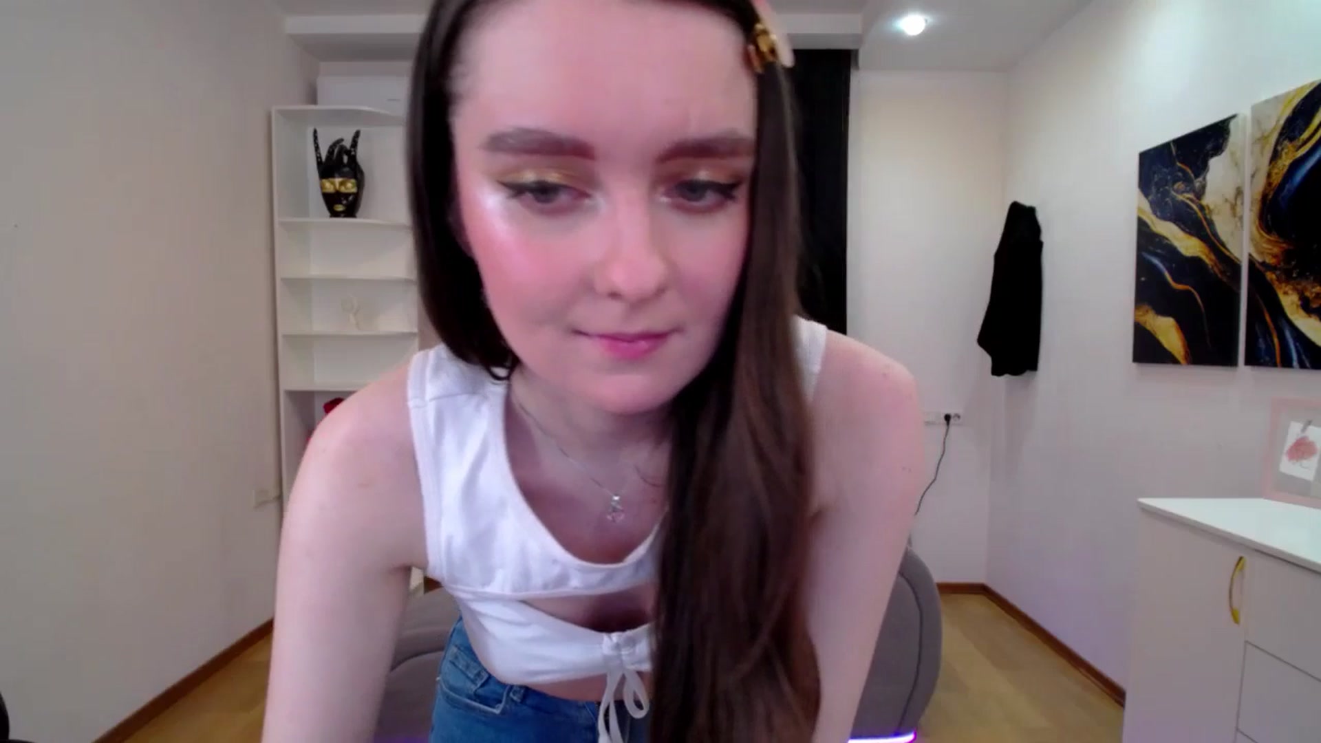 Gallery image thumbnail from Milim_Nava's myfreecams stream on, 04/23/2025, 10:43 image 3 of 20