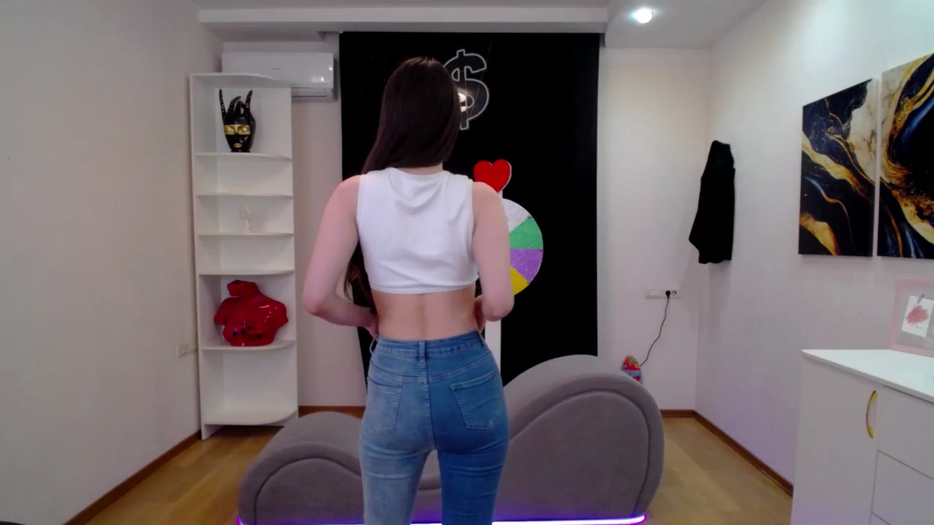 Gallery image thumbnail from Milim_Nava's myfreecams stream on, 04/23/2025, 10:43 image 13 of 20
