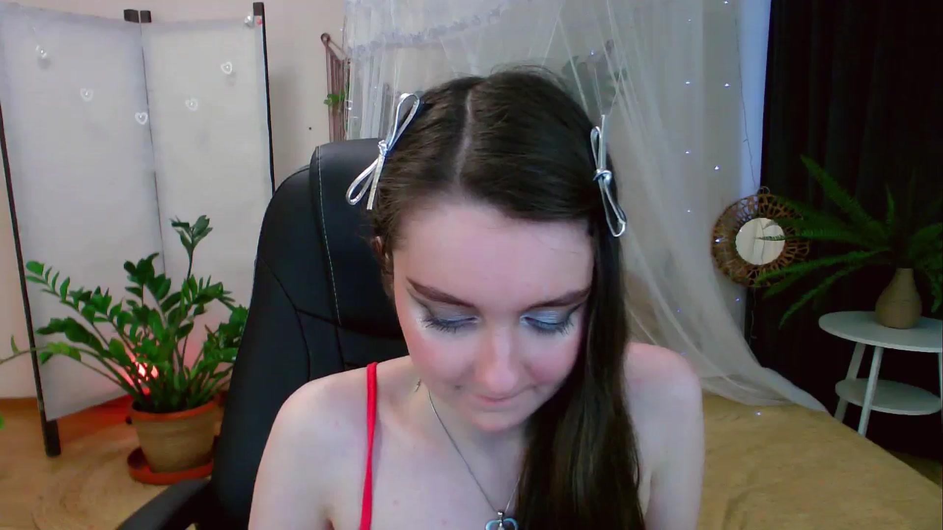Gallery image thumbnail from Milim_Nava's myfreecams stream on, 04/25/2025, 09:55 image 11 of 20