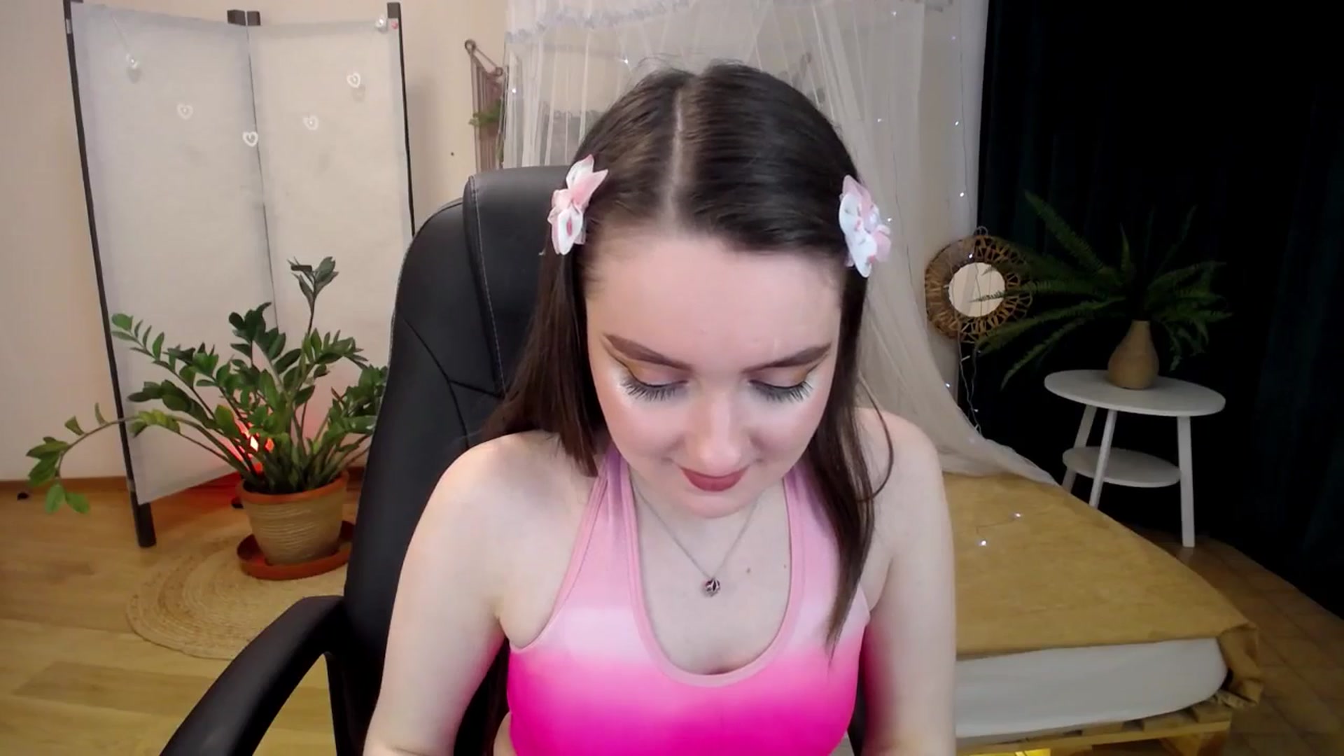 Gallery image thumbnail from Milim_Nava's myfreecams stream on, 04/27/2025, 10:57 image 17 of 20