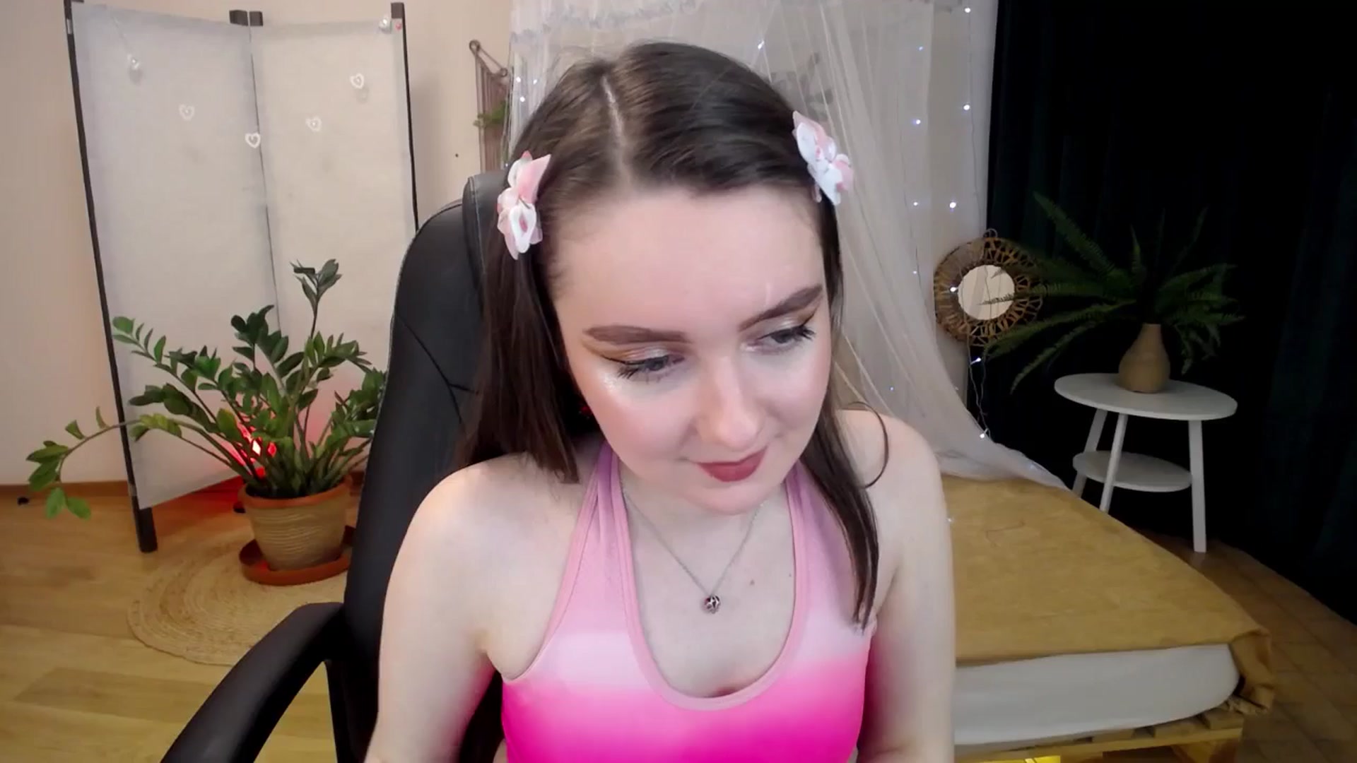 Gallery image thumbnail from Milim_Nava's myfreecams stream on, 04/27/2025, 10:57 image 16 of 20