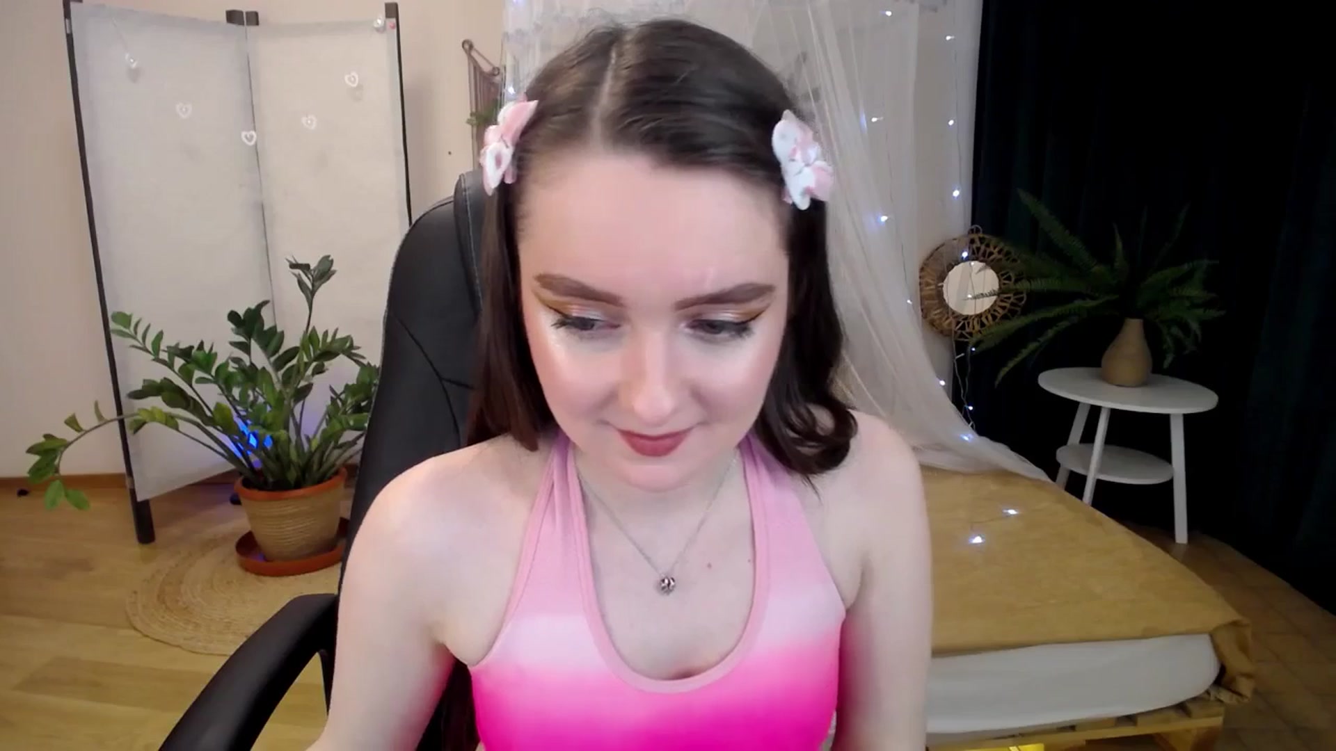 Gallery image thumbnail from Milim_Nava's myfreecams stream on, 04/27/2025, 10:57 image 15 of 20