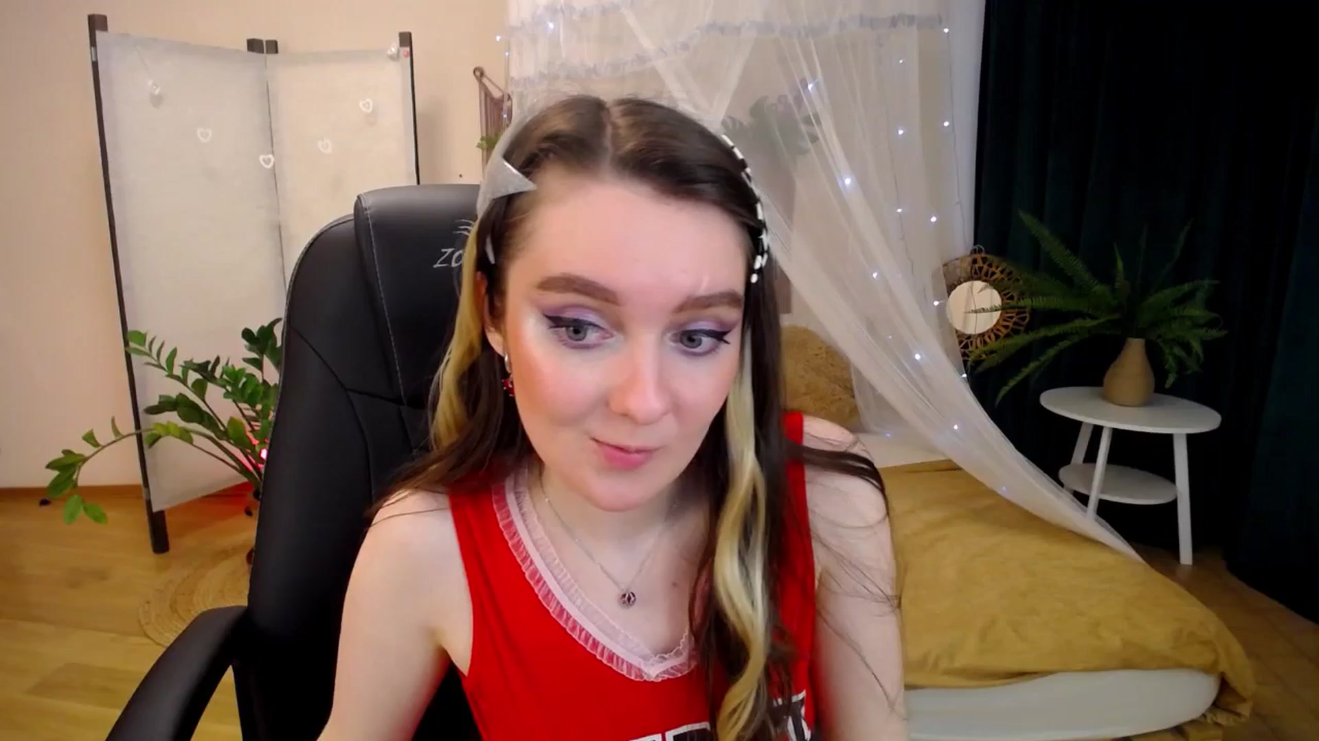 Gallery image thumbnail from Milim_Nava's myfreecams stream on, 05/04/2025, 08:21 image 7 of 20