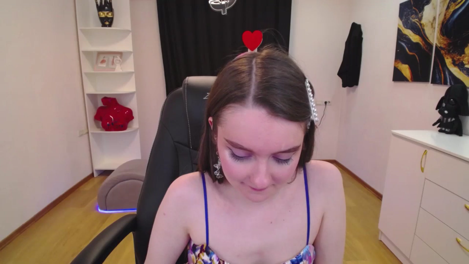 Gallery image thumbnail from Milim_Nava's myfreecams stream on, 05/07/2025, 06:58 image 18 of 20