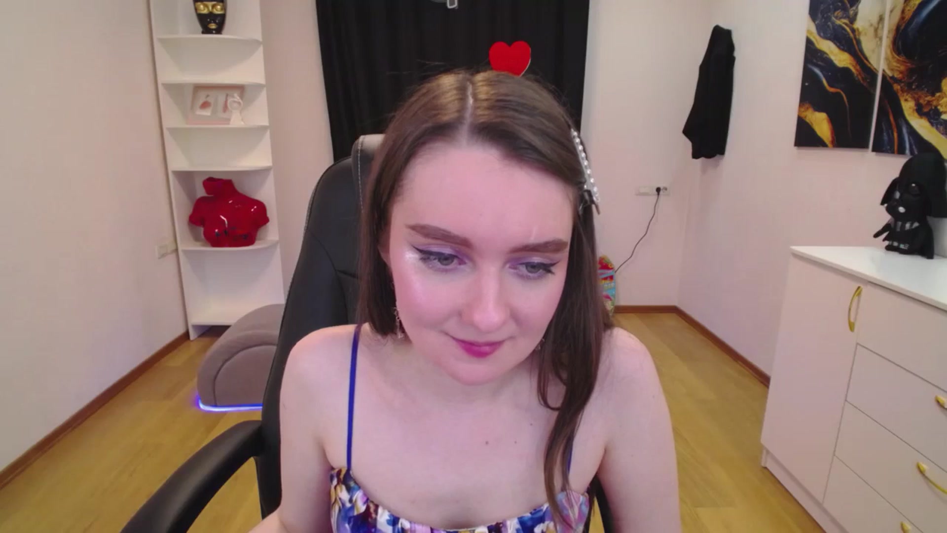 Gallery image thumbnail from Milim_Nava's myfreecams stream on, 05/07/2025, 06:58 image 10 of 20