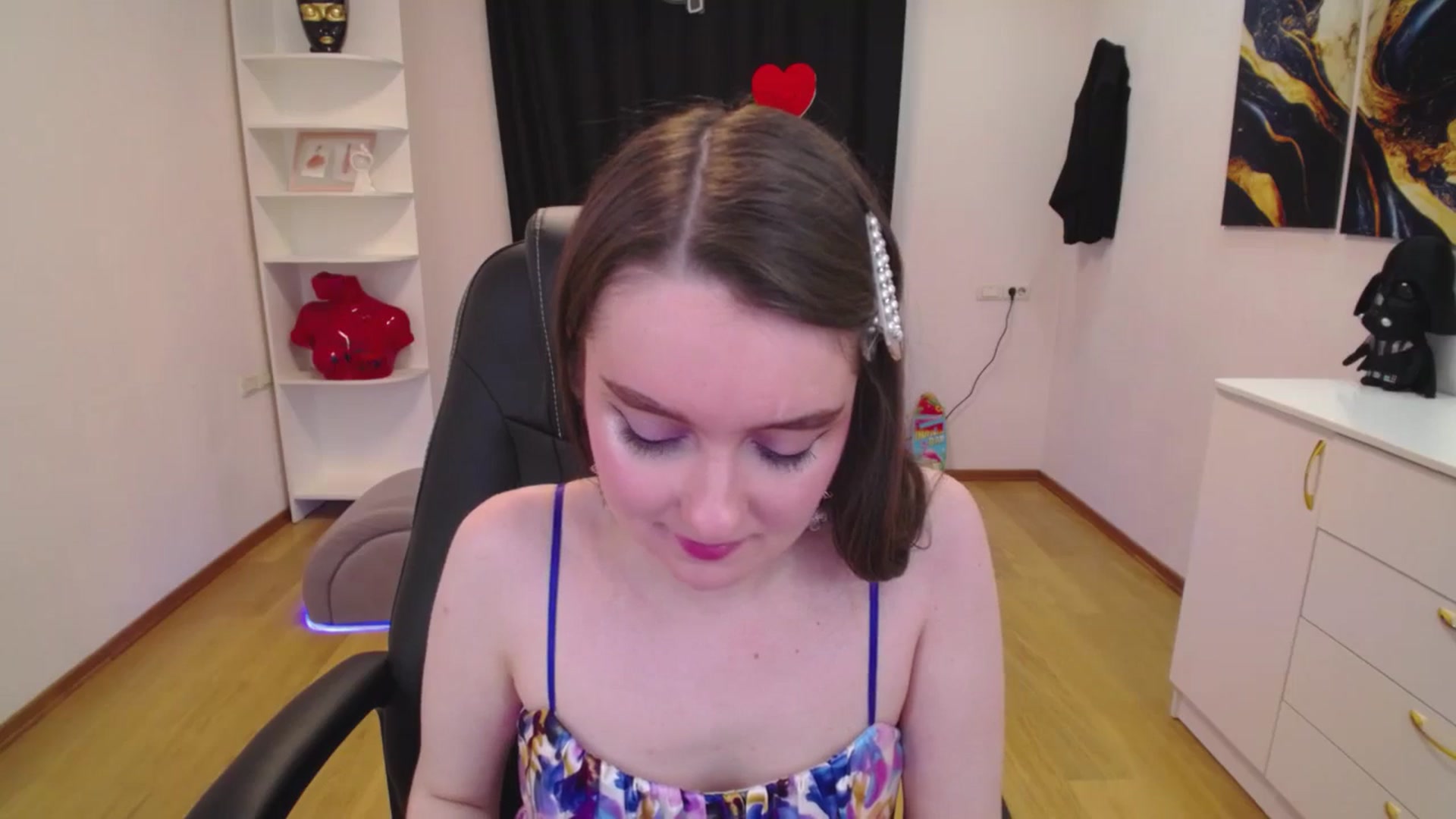 Gallery image thumbnail from Milim_Nava's myfreecams stream on, 05/07/2025, 06:58 image 8 of 20