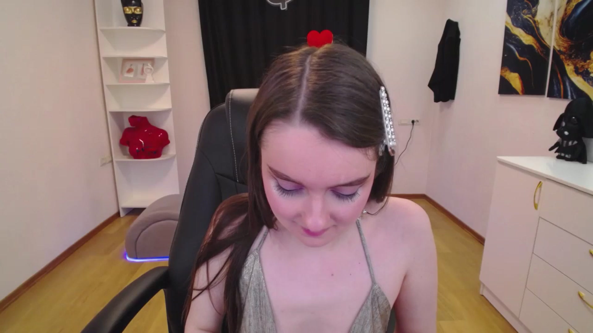 Gallery image thumbnail from Milim_Nava's myfreecams stream on, 05/07/2025, 07:47 image 13 of 20