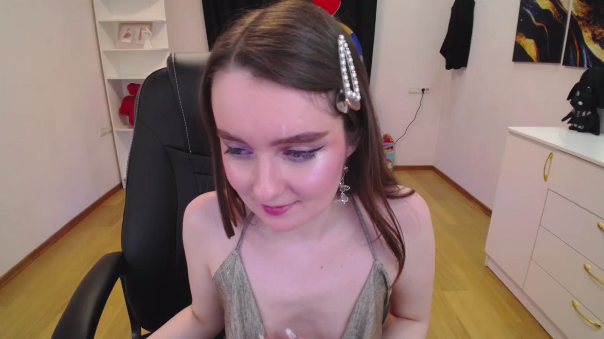 Gallery image thumbnail from Milim_Nava's myfreecams stream on, 05/07/2025, 07:47 image 8 of 20