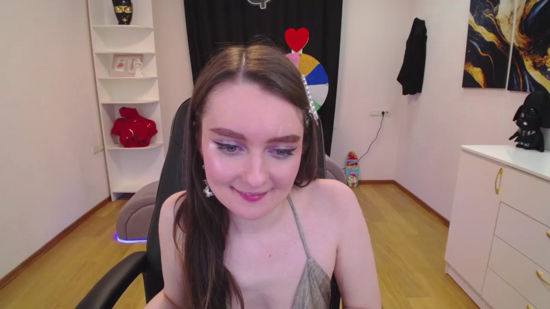 Gallery image thumbnail from Milim_Nava's myfreecams stream on, 05/07/2025, 07:47 image 15 of 20