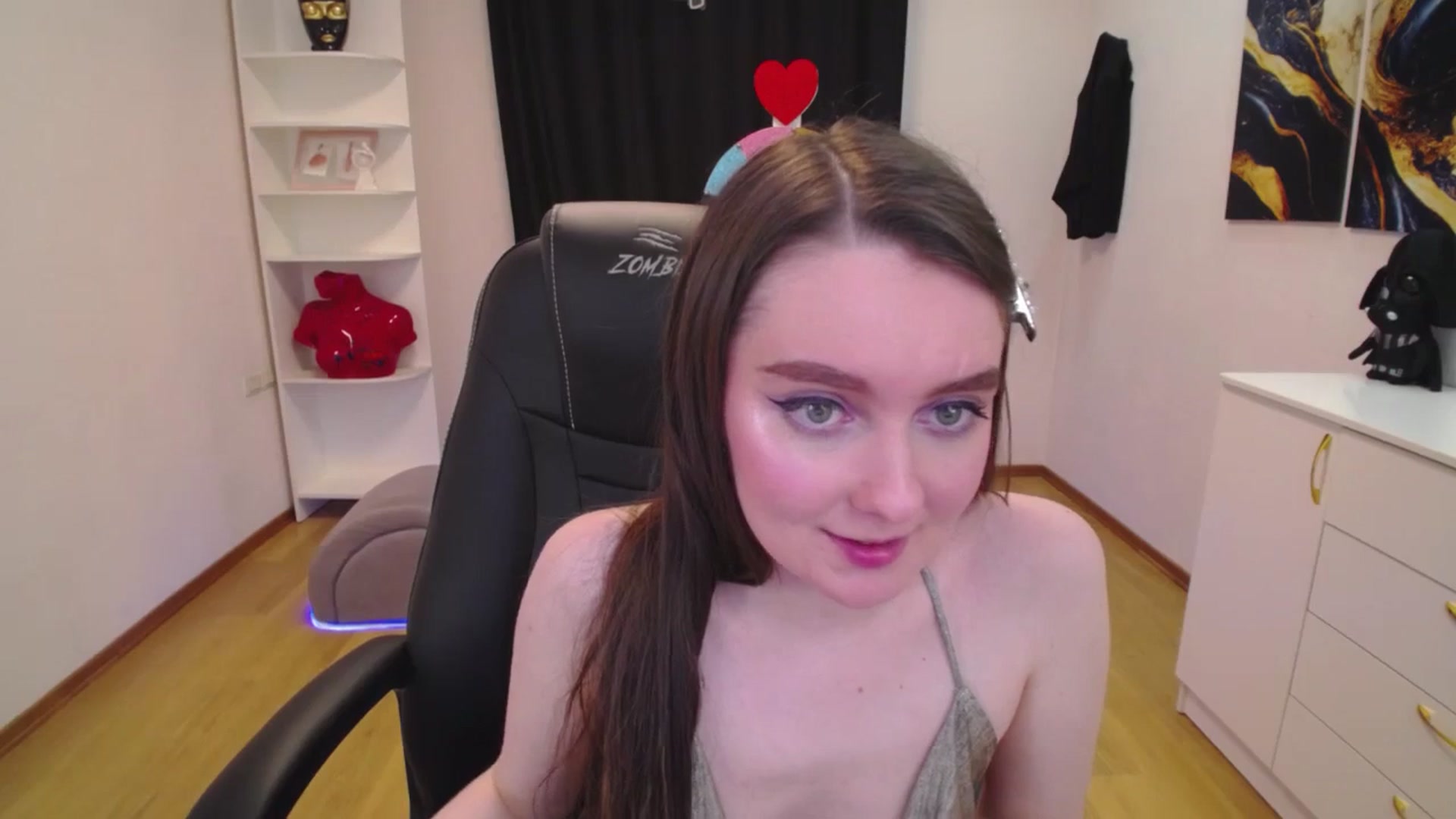 Gallery image thumbnail from Milim_Nava's myfreecams stream on, 05/07/2025, 08:40 image 19 of 20