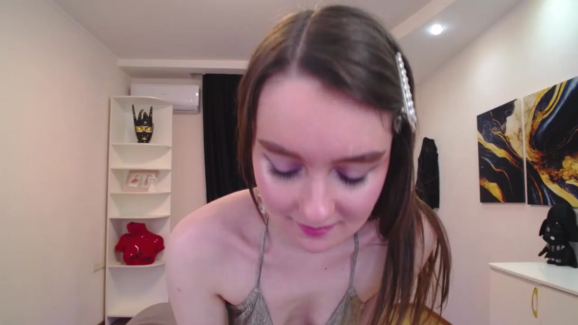 Gallery image thumbnail from Milim_Nava's myfreecams stream on, 05/07/2025, 08:40 image 11 of 20