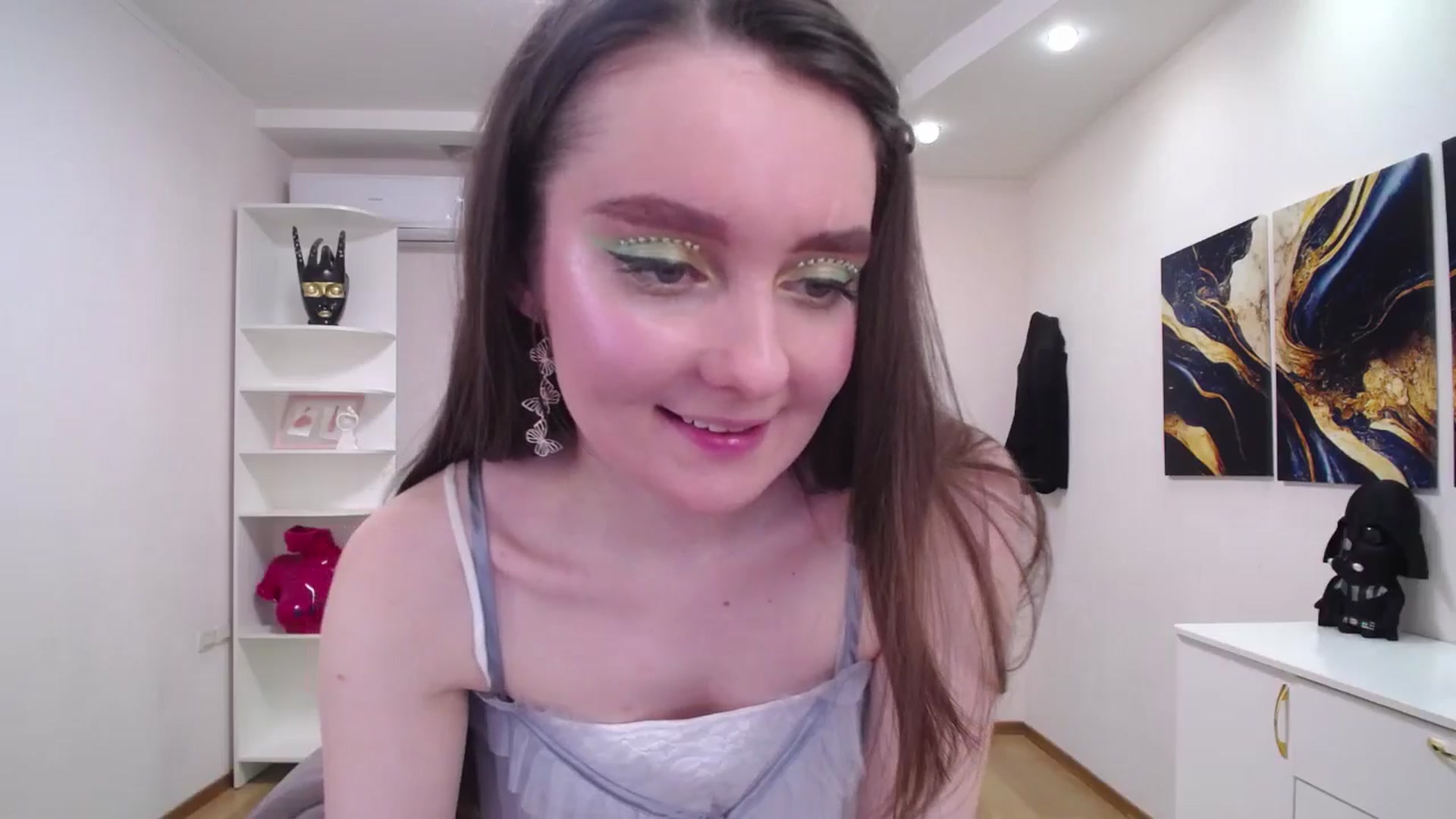 Gallery image thumbnail from Milim_Nava's myfreecams stream on, 05/08/2025, 07:40 image 2 of 20