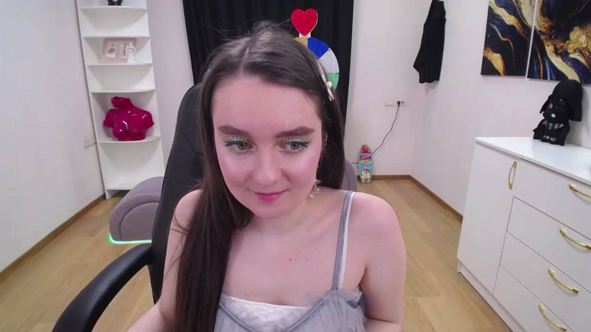 Gallery image thumbnail from Milim_Nava's myfreecams stream on, 05/08/2025, 07:40 image 11 of 20